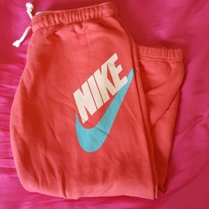 Nike Capri Sweatpants